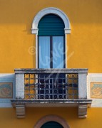 ITALY Chiesa Window